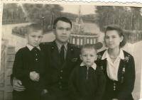 Яшканов Александр Гурьевич, Яшканов Гурий Матвеевич, Яшканова Геннадий Гурьевич, Яшканова Елена Степановна Яшканов Александр Гурьевич, Яшканов Гурий Матвеевич, Яшканова Геннадий Гурьевич, Яшканова Елена Степановна